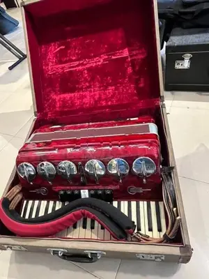 Parrot Polifonico 120 Bass Accordion