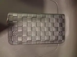 Louis Vuitton Style Zip Around Long Wallet