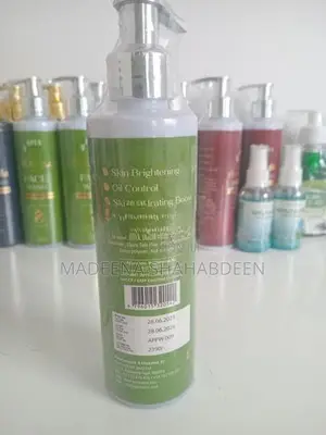 Nutgrass Face Wash