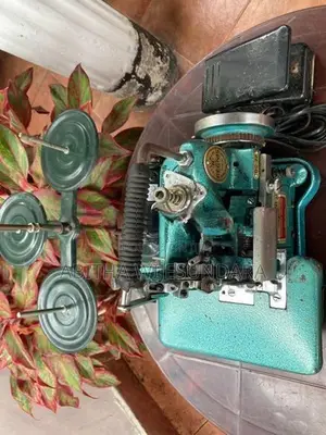 Baby Overlock Machine