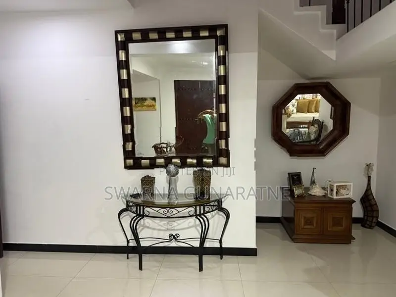 Fancy Mirror