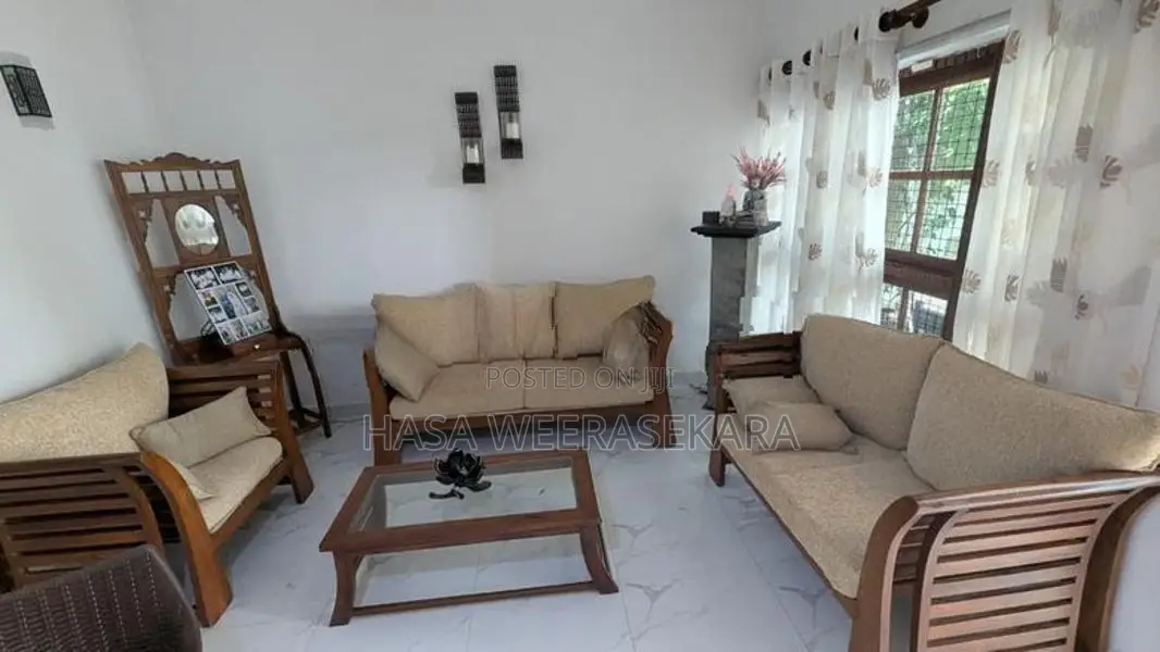 Sofa Set