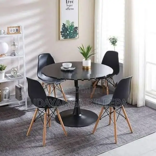 Round Table