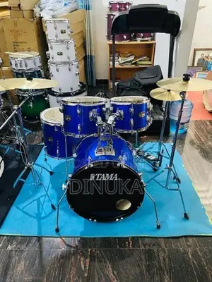 Acoustic Drum set