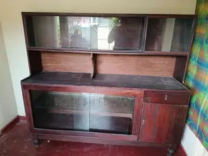 පැරණි කැබිනට් (කොස් ලී)