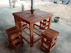 Table with 04 Chairs