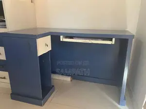 USED KIDS" ROOM FURNITURE SET