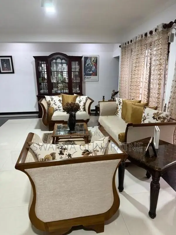 Furniture Items Set