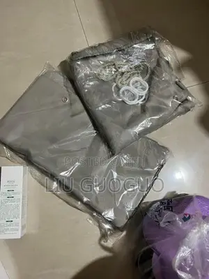 卧室内使用的窗帘