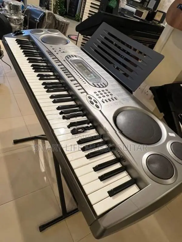 CASIO WK 1800 Keyboard