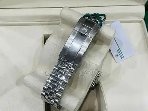 Rolex GMT Master II Pepsi - Superclone Watch