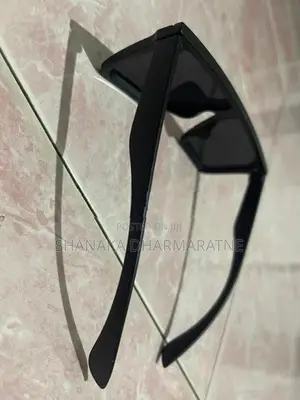 Sunglass (Polarized shades)