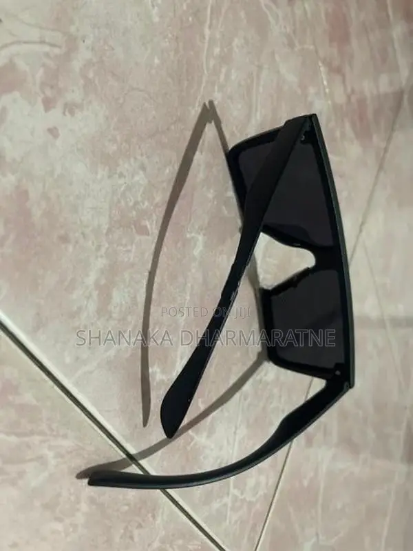 Sunglass (Polarized shades)