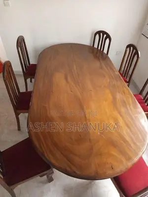Dinnig Table with Chairs