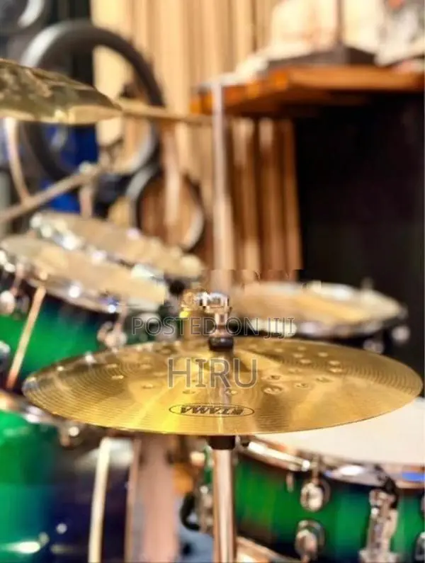 TAMA Imperialstar Drum Set