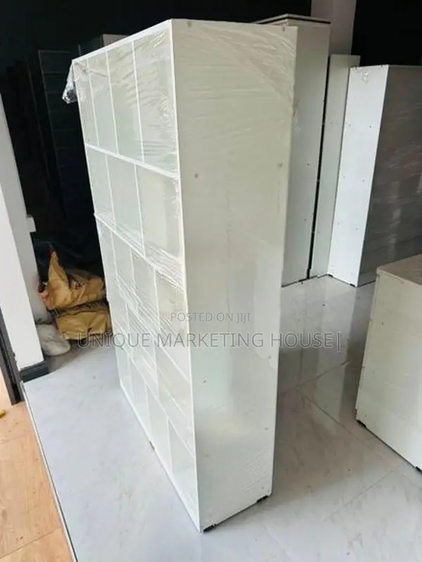 Modern 5x3ft Melamine Design Racks
