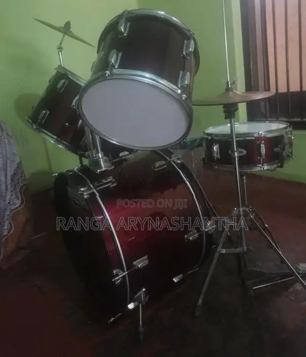 Maxtone Drums Set