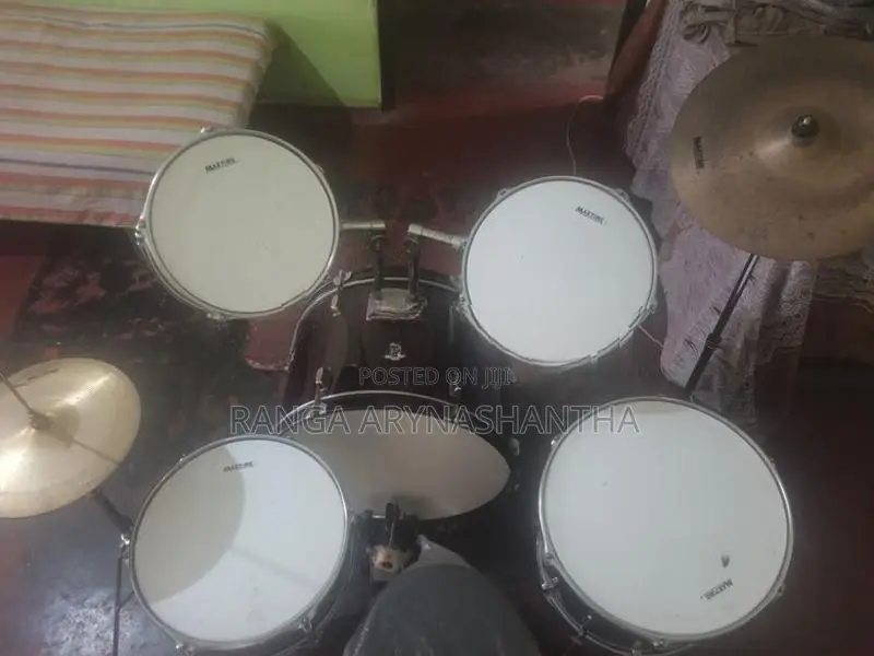 Maxtone Drums Set