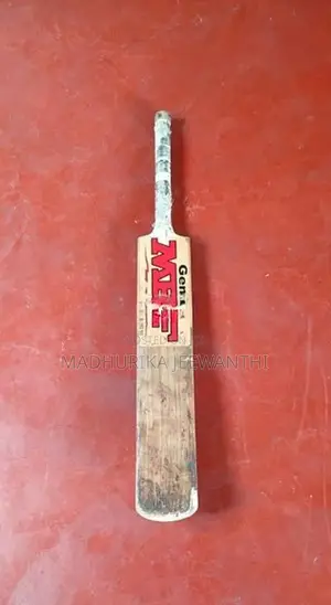 Cricket MRF bat