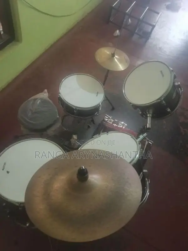 Maxtone Drums Set