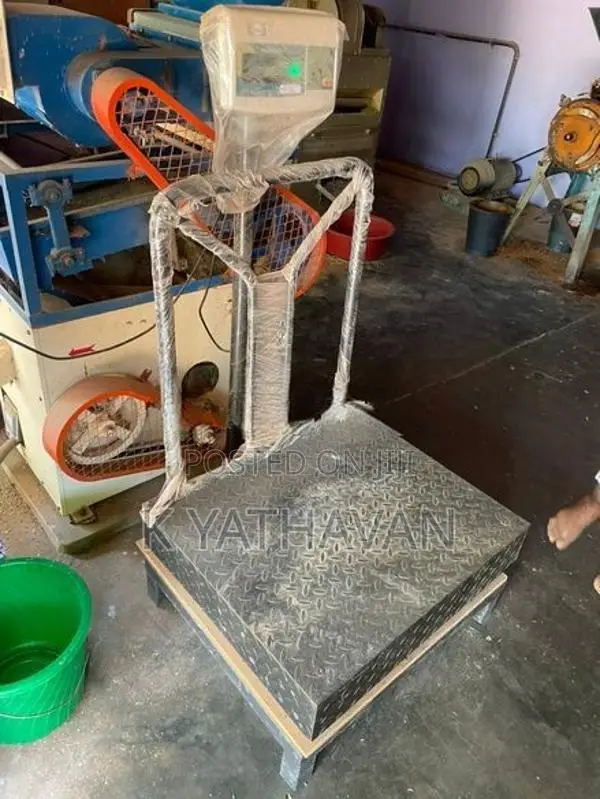 Industrial Grinder Machine