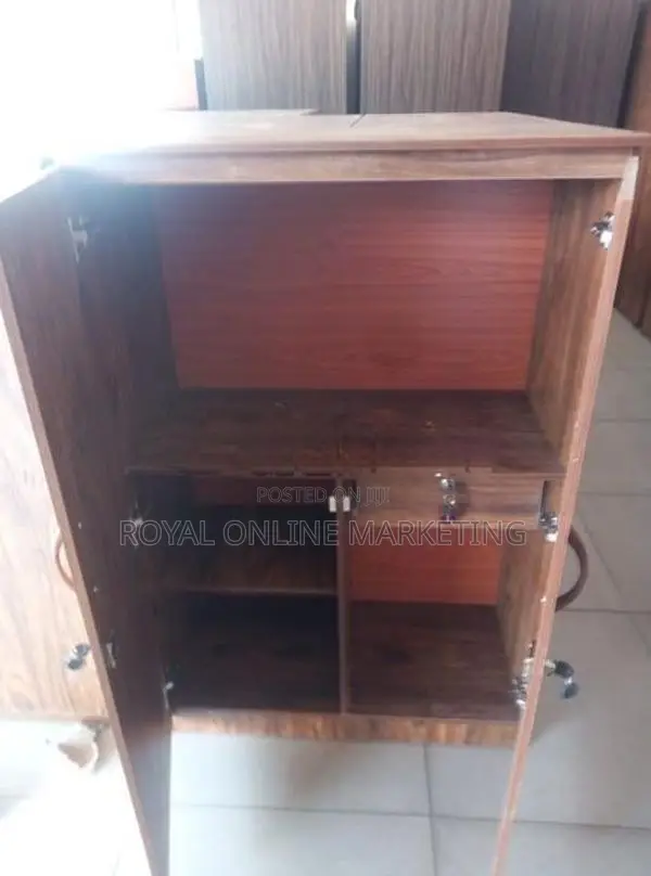 Half Melamine Cupboard (K-1)