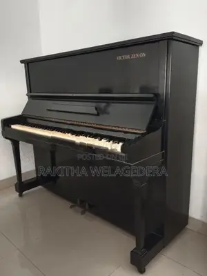 Piano Japan made