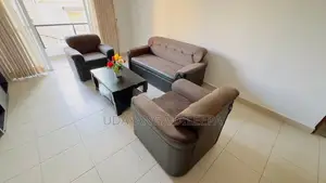Sofa 10