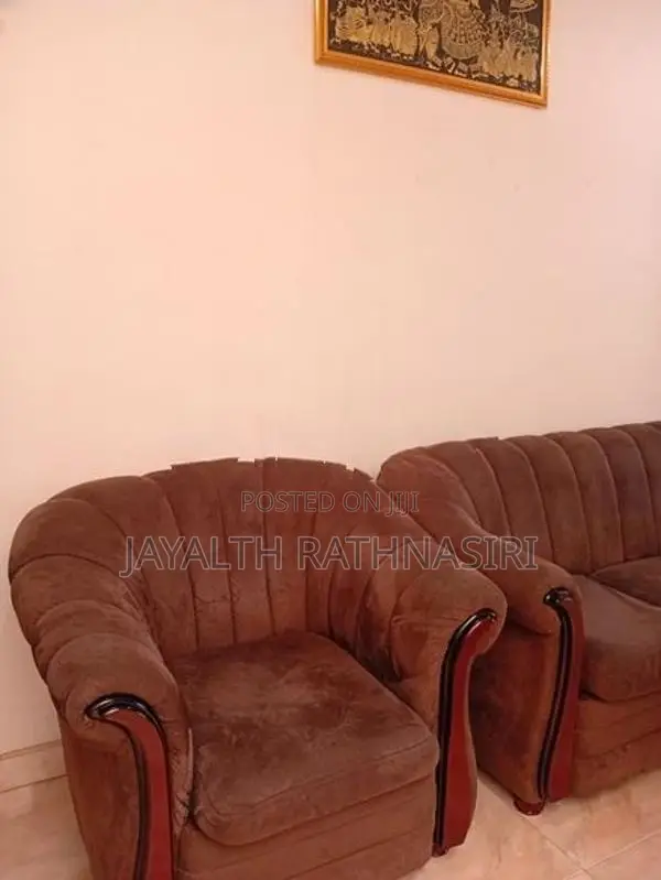 used damro furniture