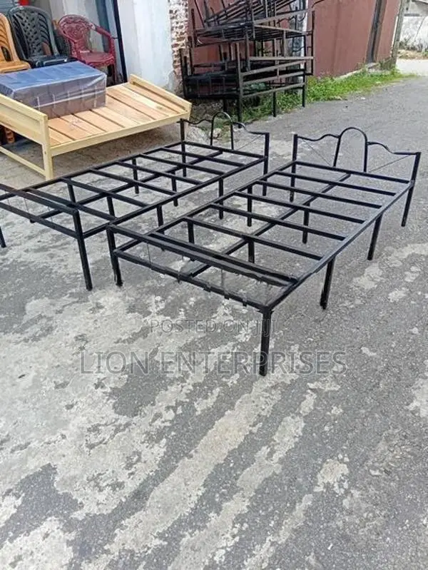 Steel single beds 6×3