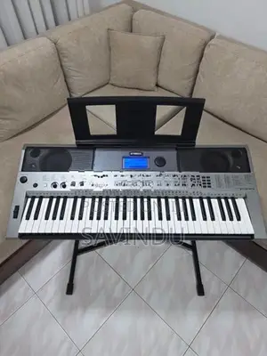 Yamaha PSR-E443
