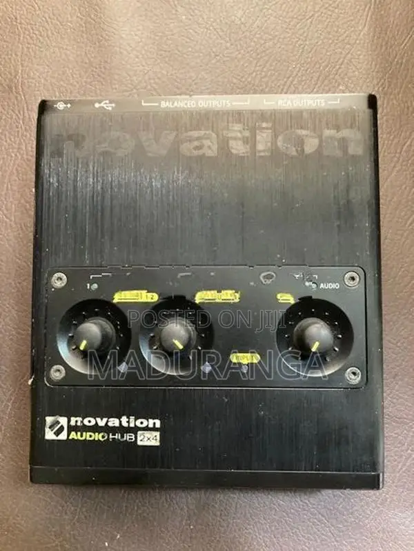 Novation Audio Hub 2x4 Live Interface