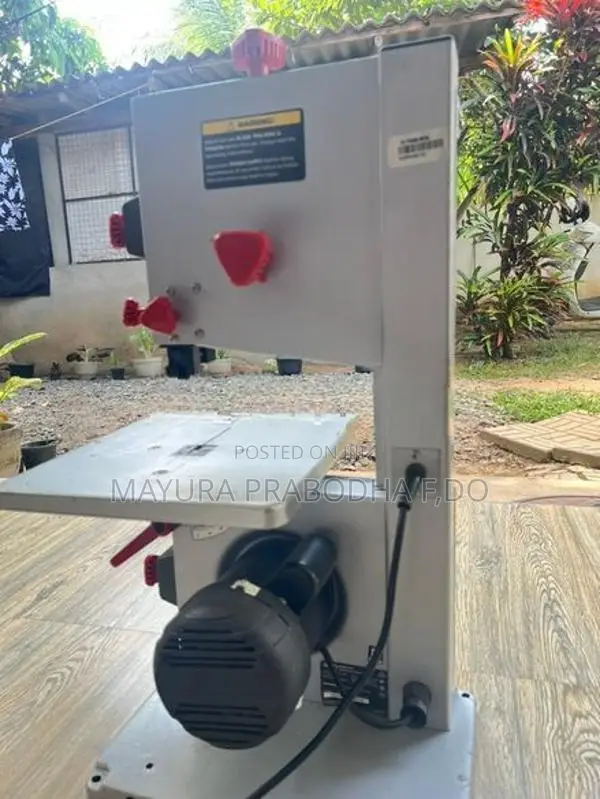 Ozito Band Saw