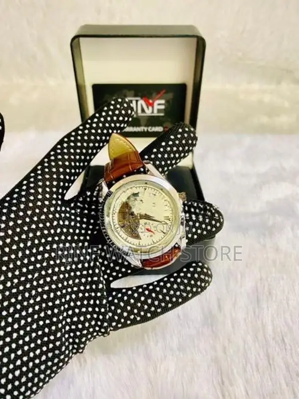 WOJTEK BRAND AUTOMATIC MOVEMENT