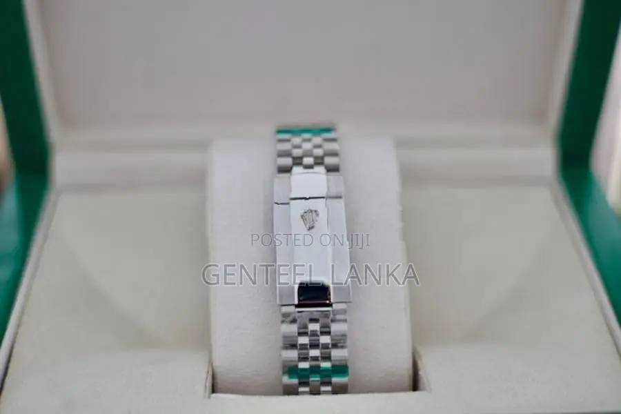 Rolex Datejust 40MM Watch