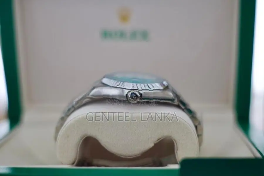 Rolex Datejust 40MM Watch