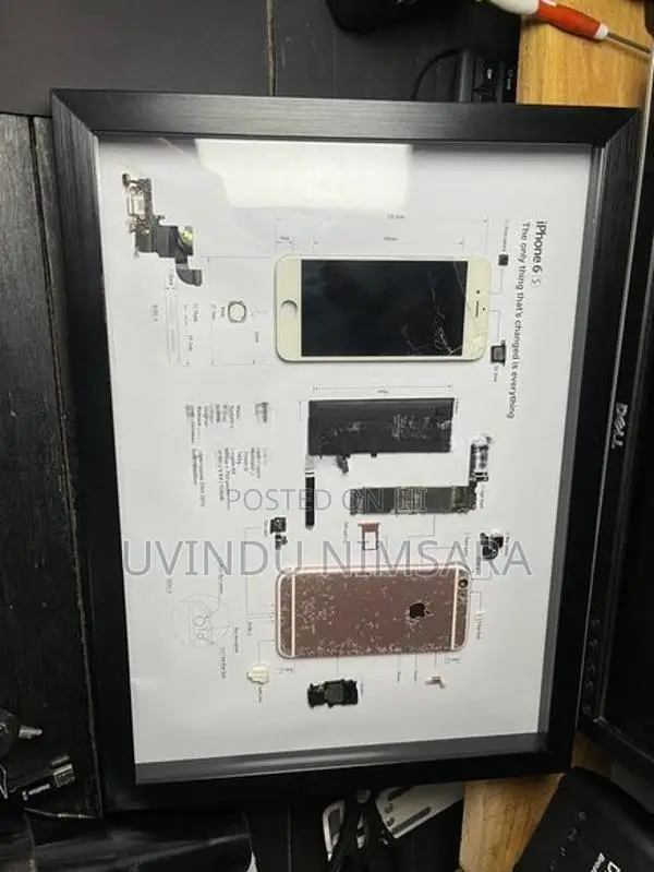 iPhone wall art