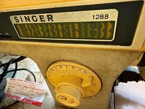 Singer Zigzag Machine