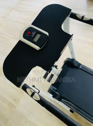 Self-Propelled room runner (Treadmill)