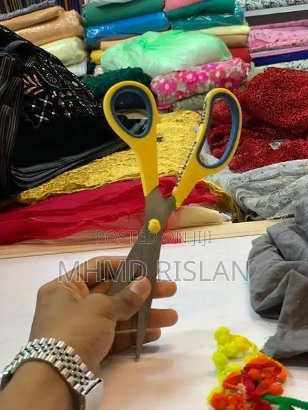 Scissor
