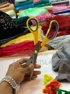 Scissor