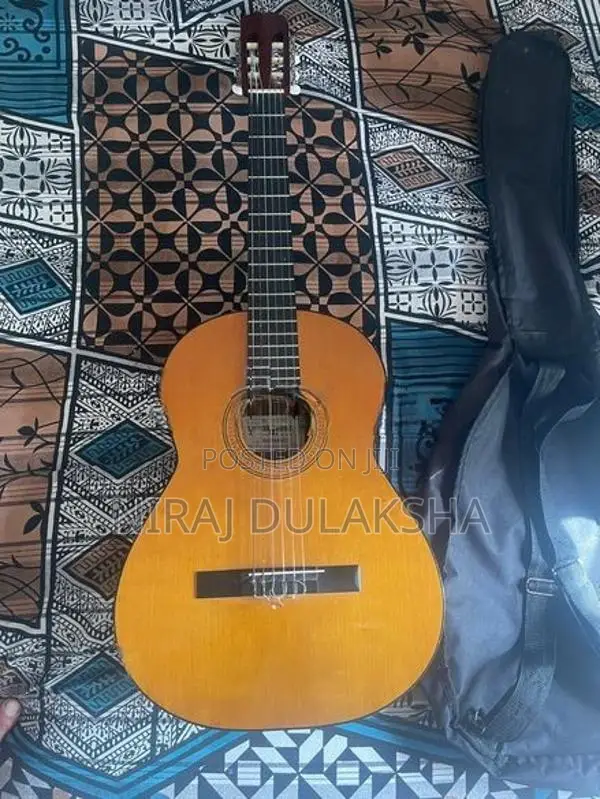 Admira Rosario Classical Guitar
