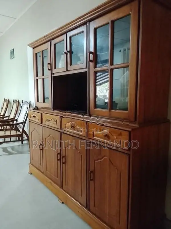 Display Cabinet