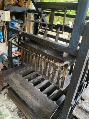 Blockgal Machine