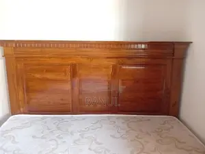 King Size Bed 72"x78"
