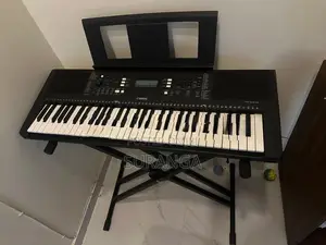 Yamaha PSR-E373 Organ