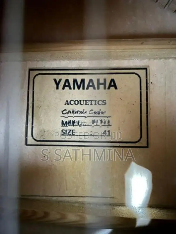 Yamaha Guitar