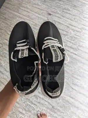 Casual Shoes