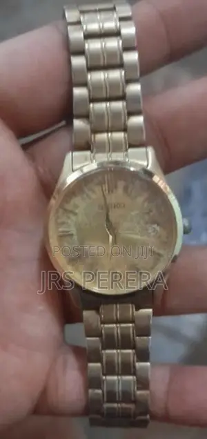 Seiko 7N42-0EX0 Watch