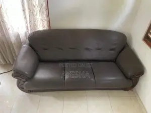 Dambro Sofa Set